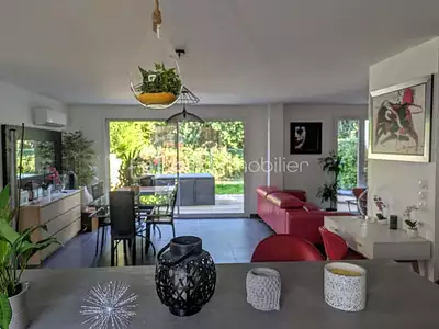Maison, 105 m²