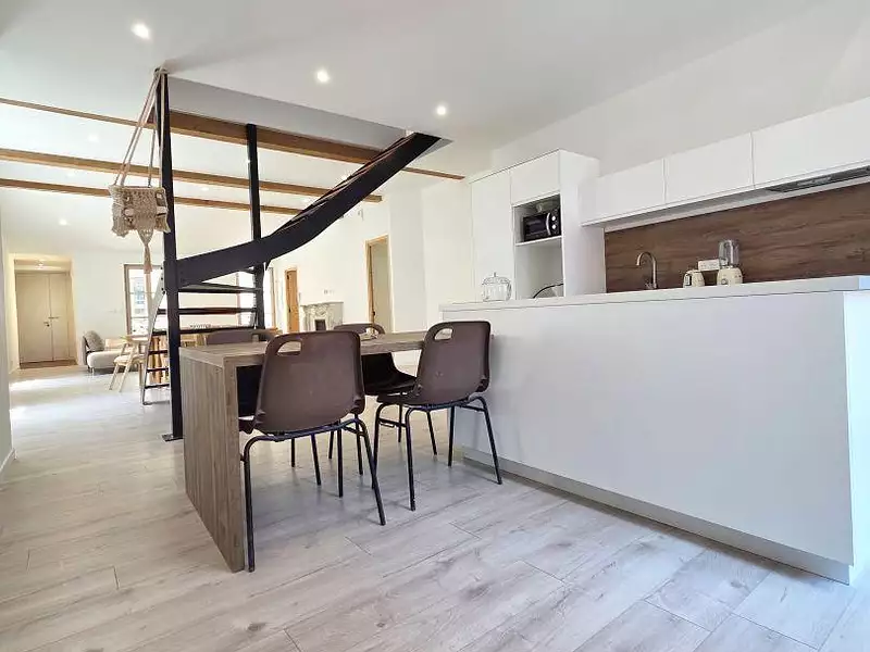 Appartement, 160 m²