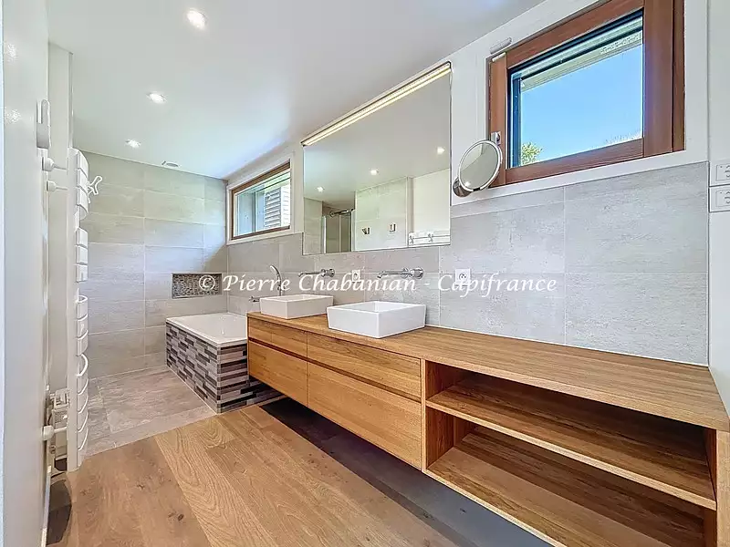 Maison, 151 m²