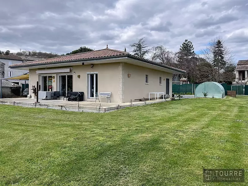 Maison, 559 m²