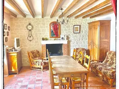 Maison, 275 m²