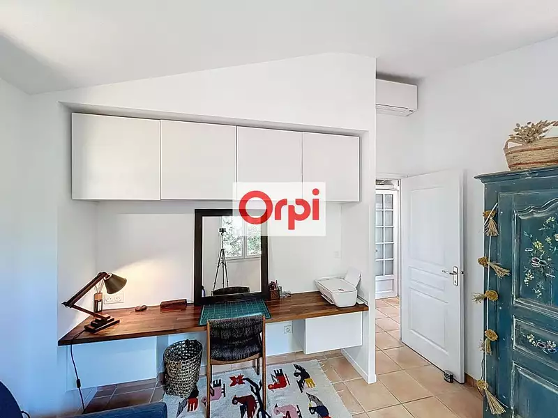 Maison, 168 m²