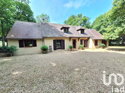Maison, 196 m²