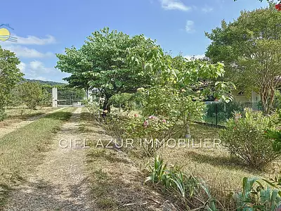 Maison, 180 m²
