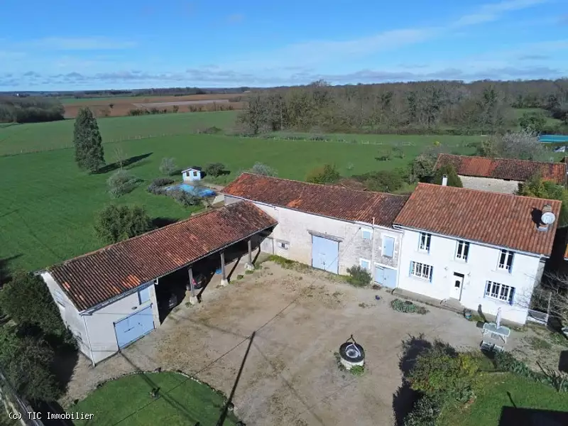 Maison, 132 m²