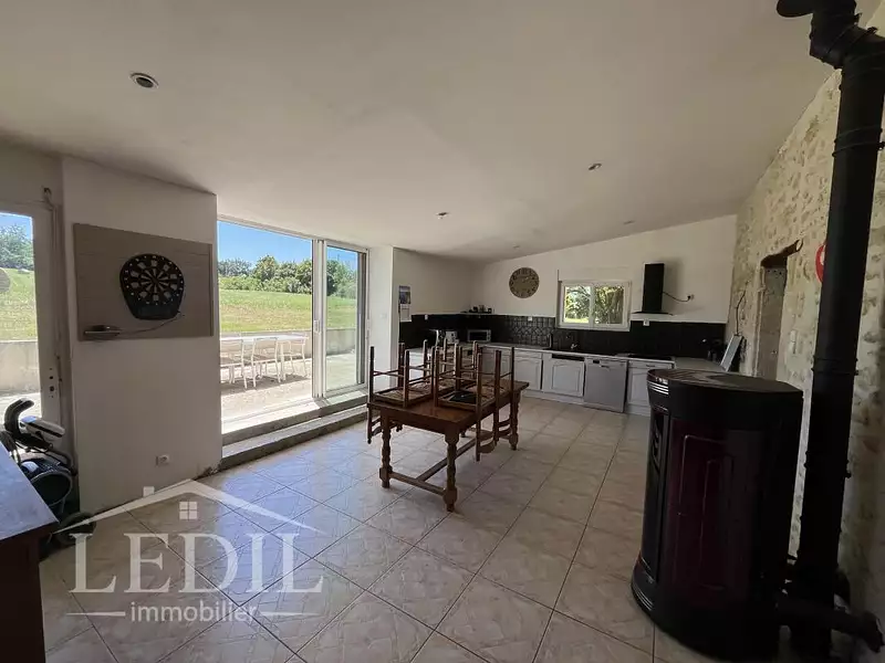Maison, 152 m²