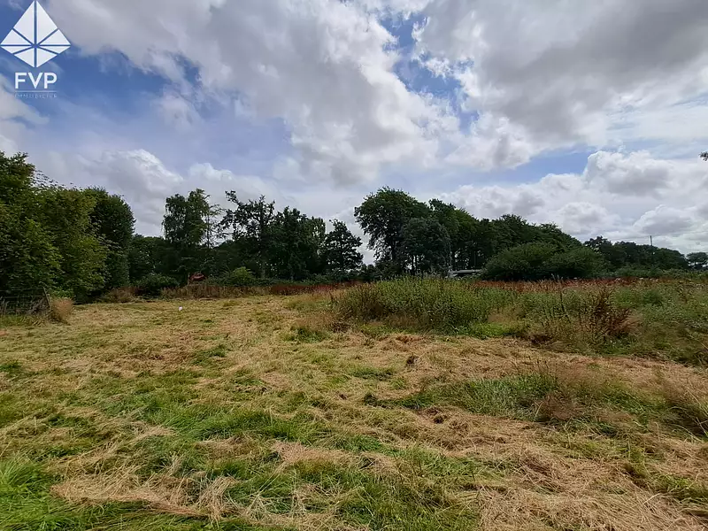 Terrain, 942 m²