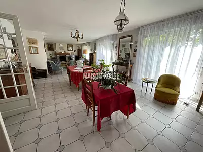 Maison, 180 m²