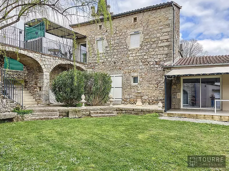 Maison, 559 m²