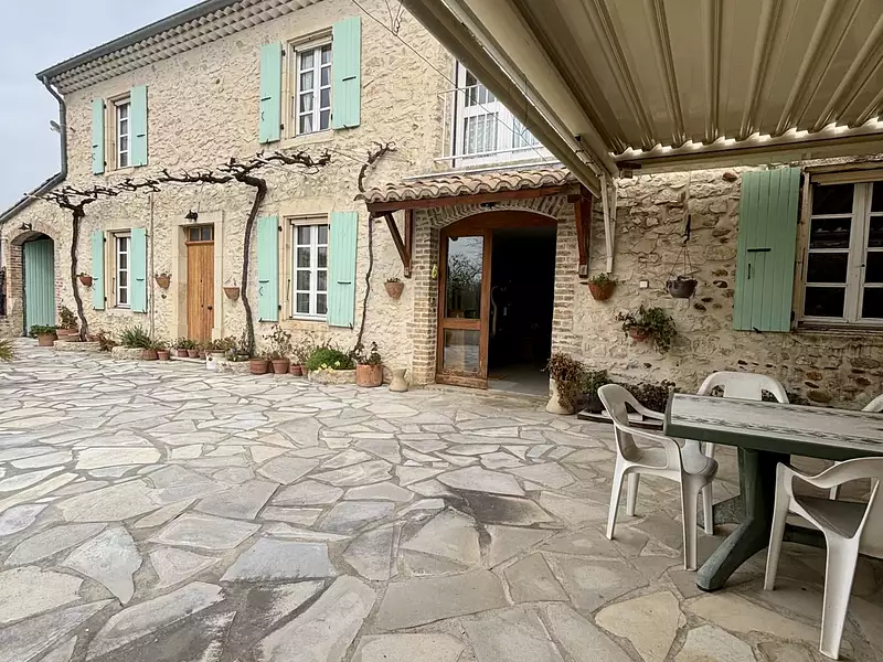 Maison, 270 m²