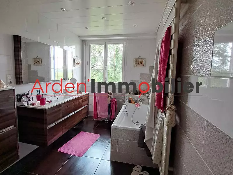 Maison, 199,65 m²