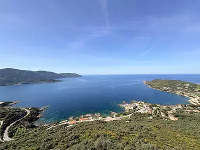 Terrain, 2 296 m²
