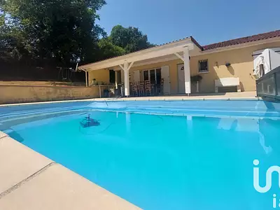 Maison, 102 m²