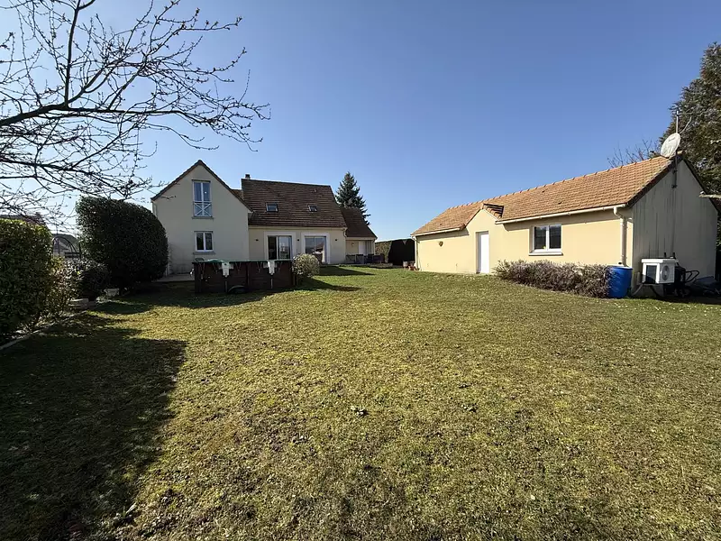 Maison, 186 m²