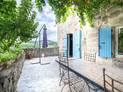 Maison, 350 m²