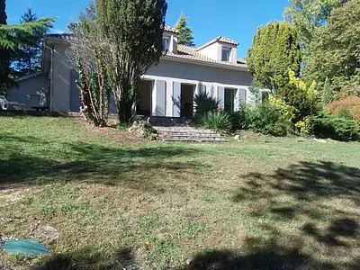 Maison, 180 m²