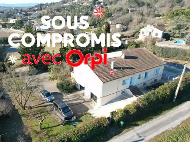 Maison, 170 m²