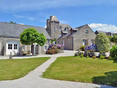Maison, 1 630 m²