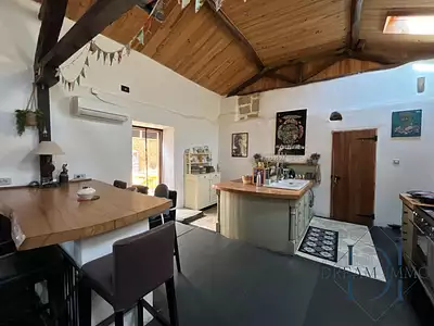 Maison, 259 m²