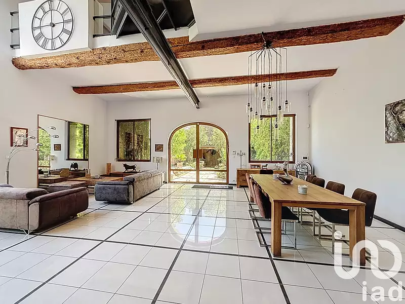 Maison, 185 m²