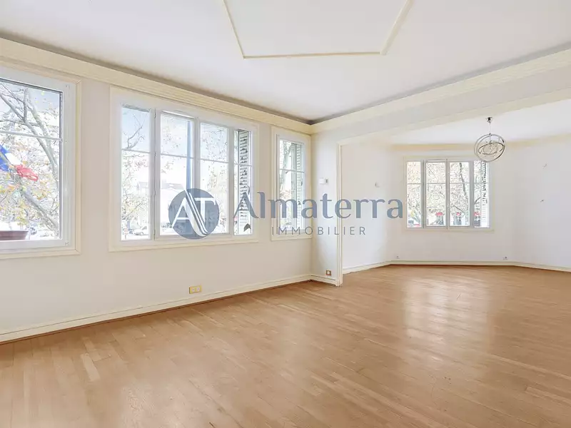 Appartement, 151,2 m²