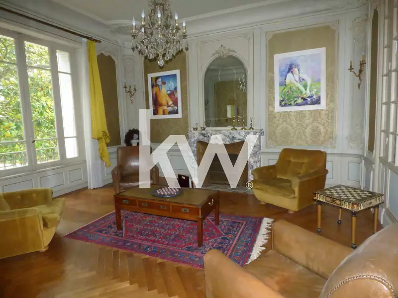 Maison, 342 m²