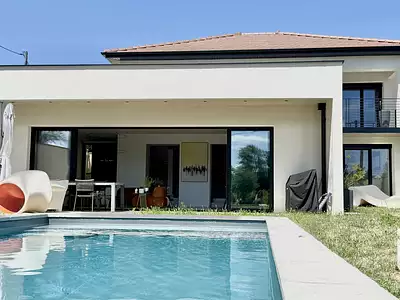 Maison, 220 m²