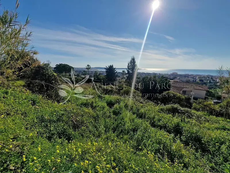 Terrain, 1 393 m²