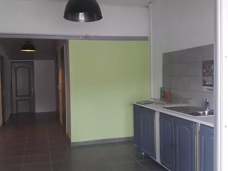 Divers, 90 m²