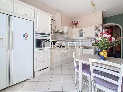 Maison, 119 m²