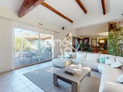 Maison, 197 m²