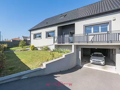 Maison, 270 m²
