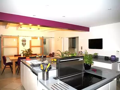 Maison, 250 m²
