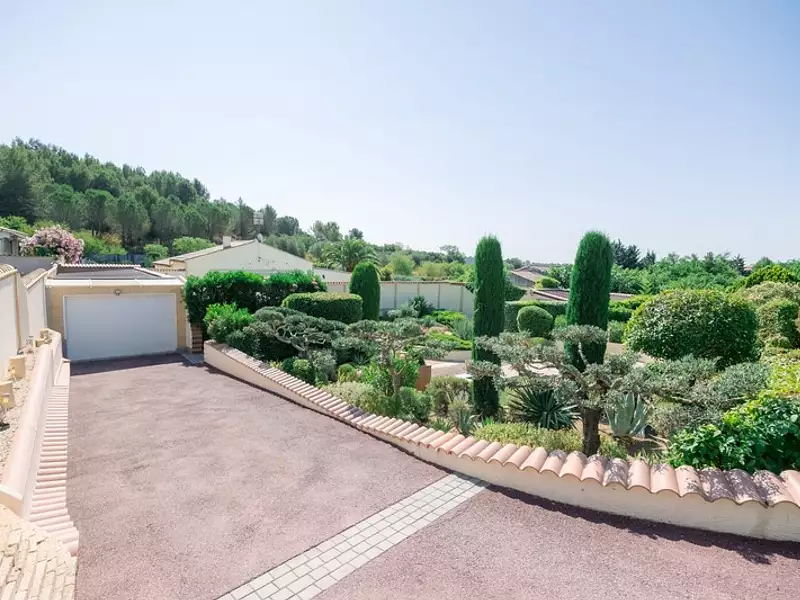 Maison, 145 m²