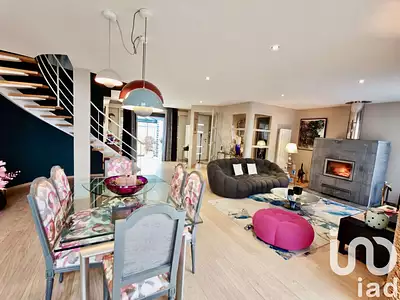 Maison, 230 m²
