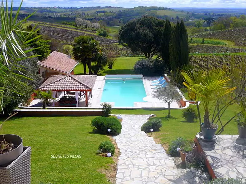 Maison, 360 m²