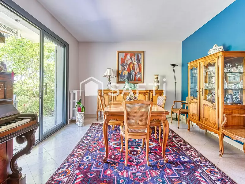 Maison, 192 m²