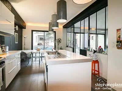Maison, 290 m²