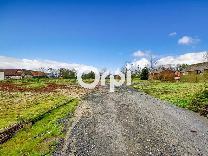 Terrain, 772 m²