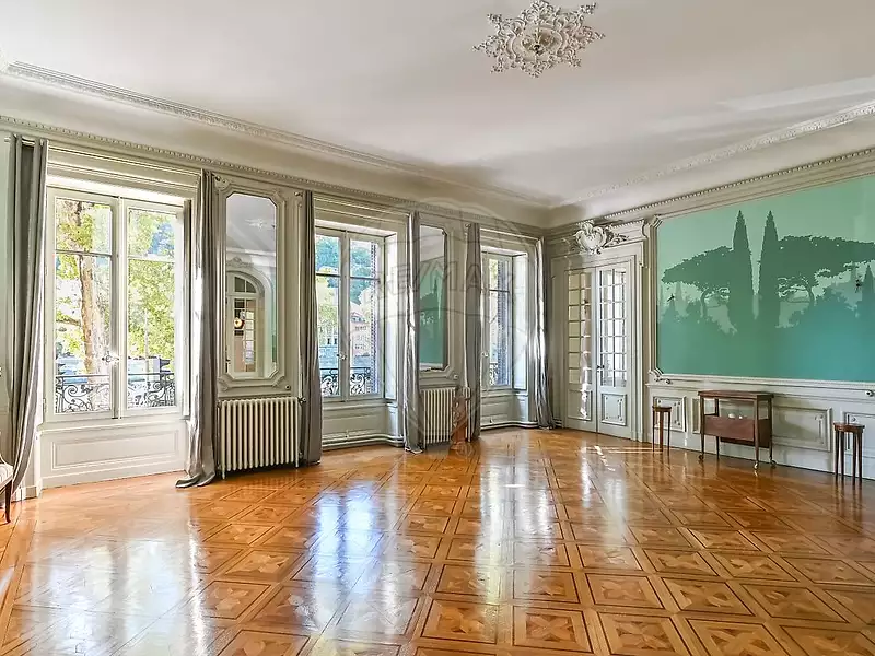 Appartement, 288 m²