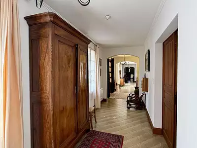 Maison, 782 m²