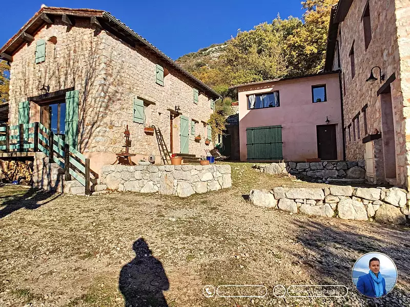 Maison, 232 m²