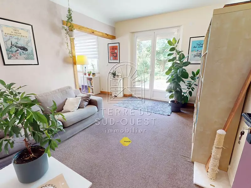Maison, 319 m²