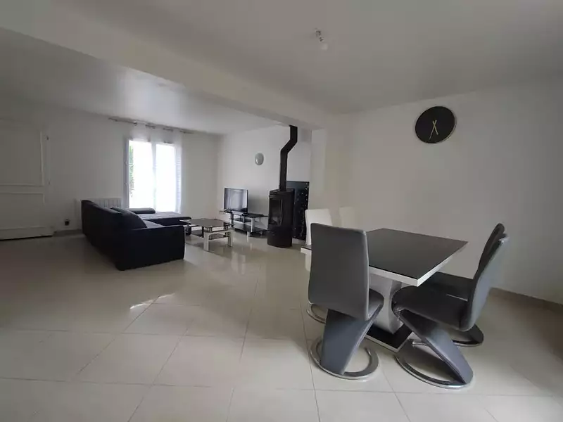 Maison, 102 m²
