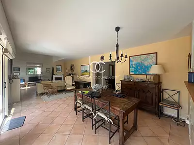 Maison, 146 m²