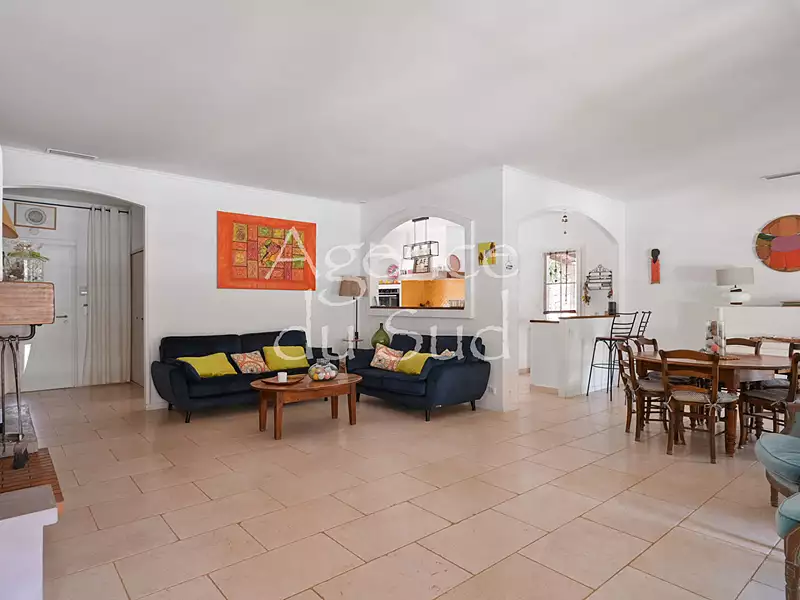 Maison, 162 m²