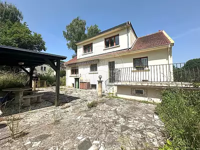 Maison, 181 m²