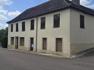 Maison, 323 m²