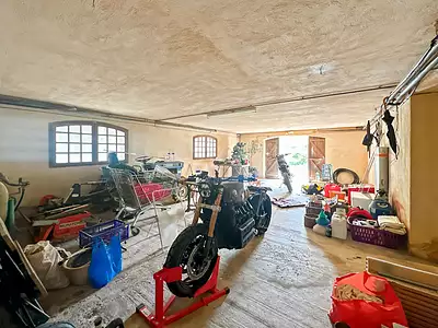 Maison, 245 m²