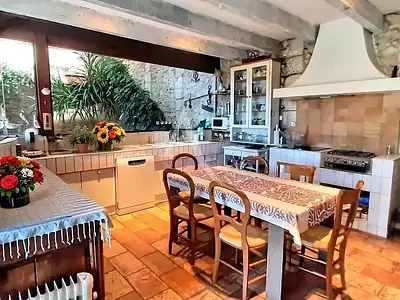 Maison, 422,8 m²